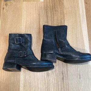 Frye Womens Ankle Boot